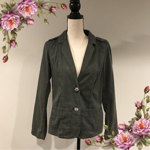 Olive color button down jacket - Picture 1 of 11